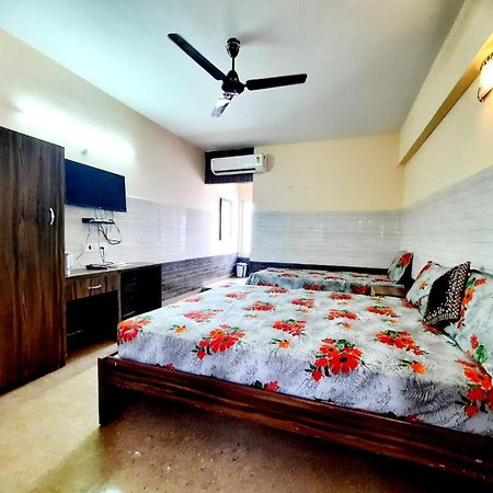 Ns Vijay Shesha Mahal Hotel Tiruvannámalaj Kültér fotó